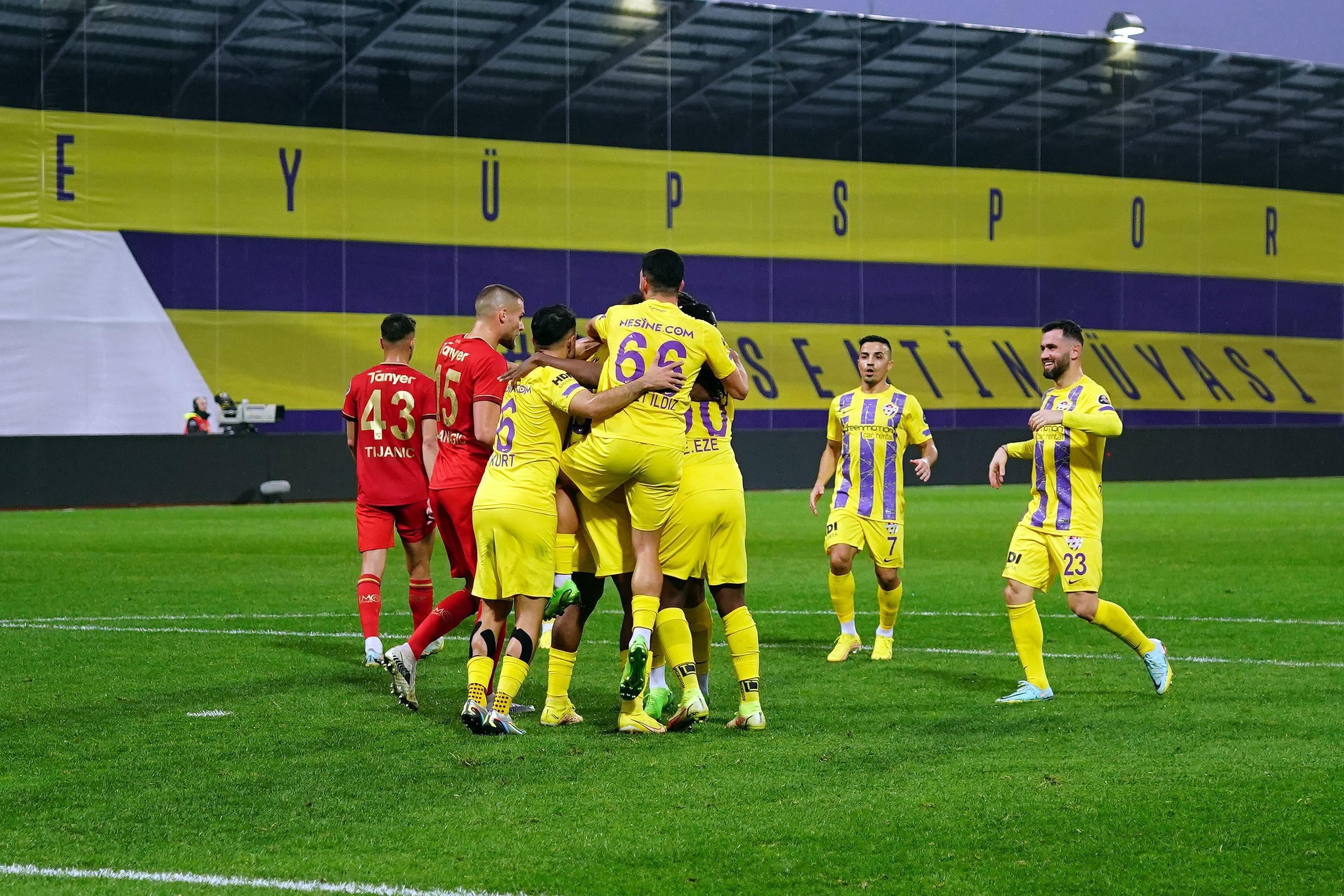 (ÖZET) Eyüpspor-Göztepe maç sonucu: 1-0