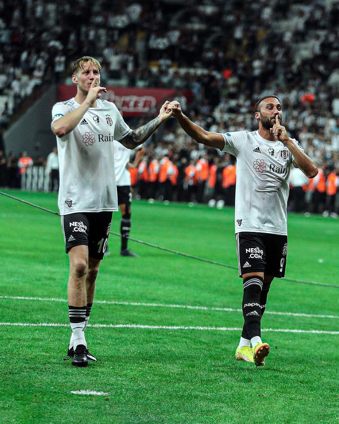 Beşiktaşta yıldız oyuncu için Cenk Tosun devreye girdi