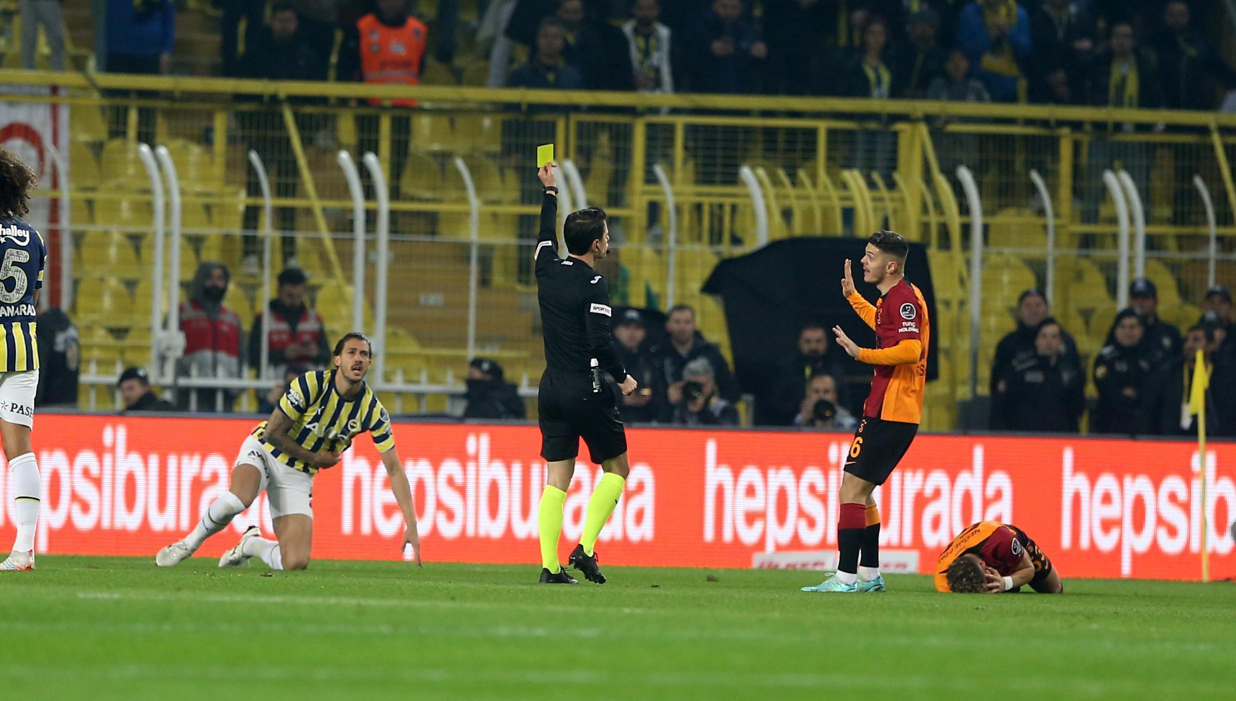 Fenerbahçe golcü yıldız  için gözünü kararttı Jorge Jesus çok istiyor