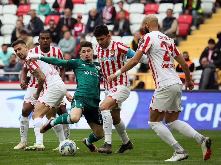ÖZET | Antalyaspor-Giresunspor: 2-2 maç özeti