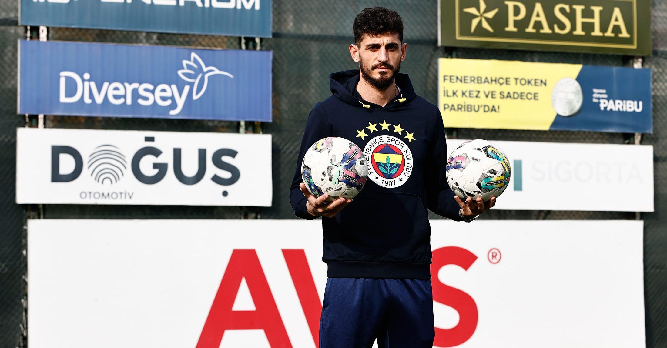 Golcü oyuncu kararını verdi Dört gözle Fenerbahçeyi bekliyor