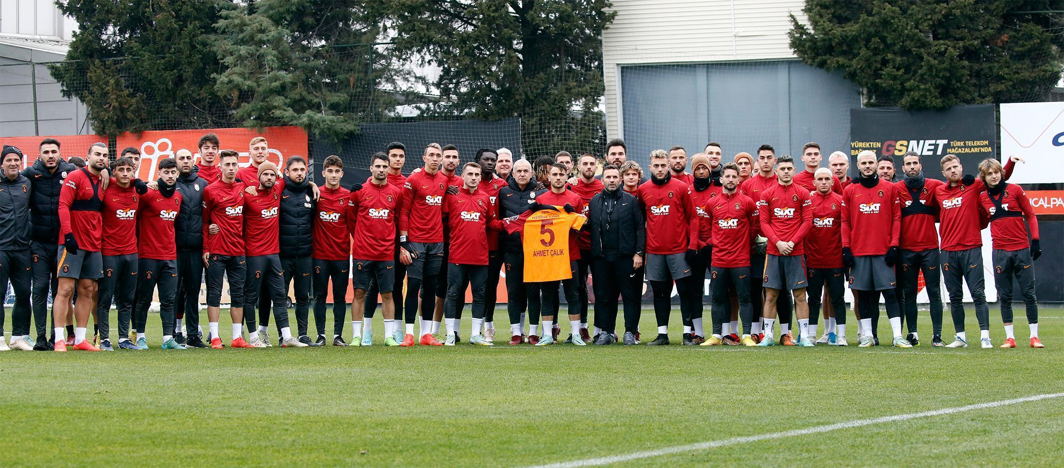 Yeni golcü için görüşmelerini sürdüren Galatasaraya müjde