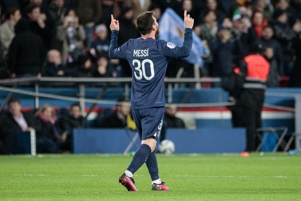 PSG - Angers maç sonucu: 2-0 | Messi, golle döndü