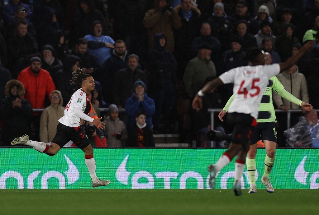 Southampton - Manchester City maç sonucu: 2-0 | Cityden Lig Kupasına veda