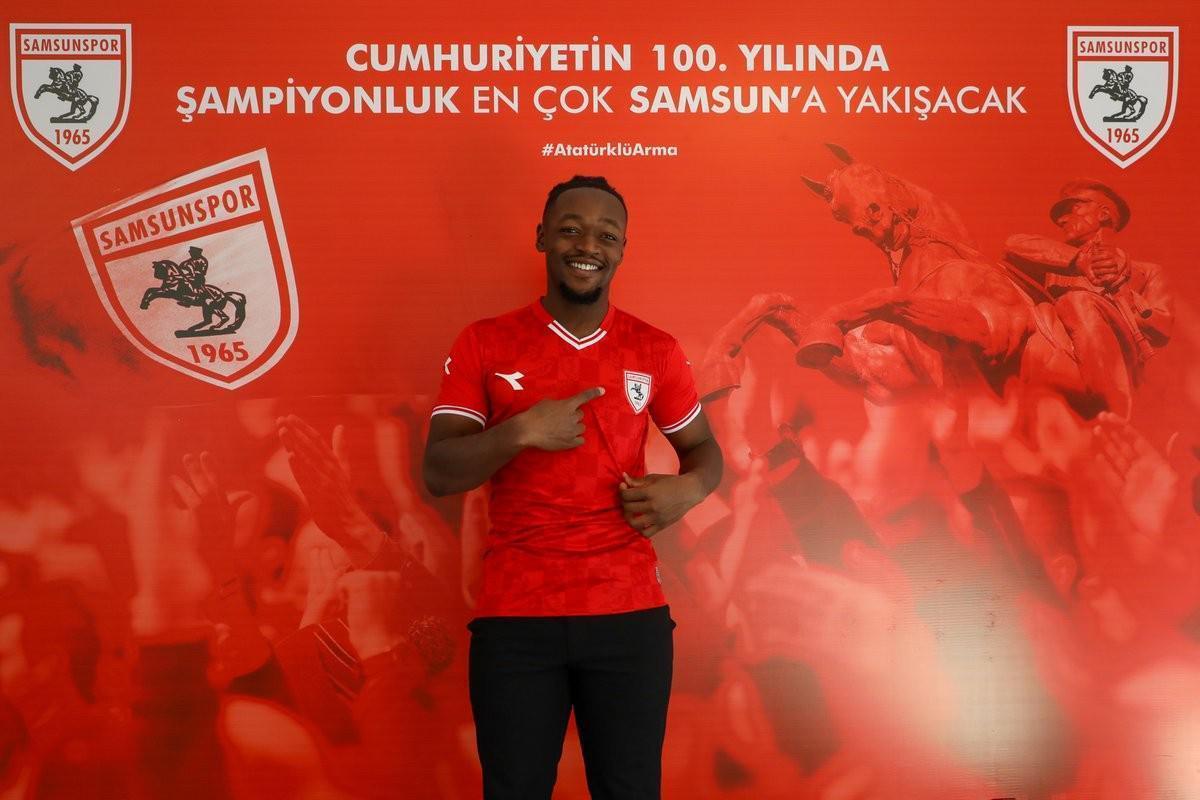 Samsunspor Cedric Guel ile 3,5 yıllık sözleşme imzaladı