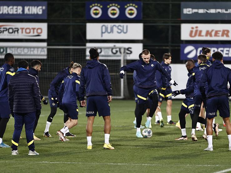 Portekiz basını duyurdu: İşte Fenerbahçenin hedefindeki golcü