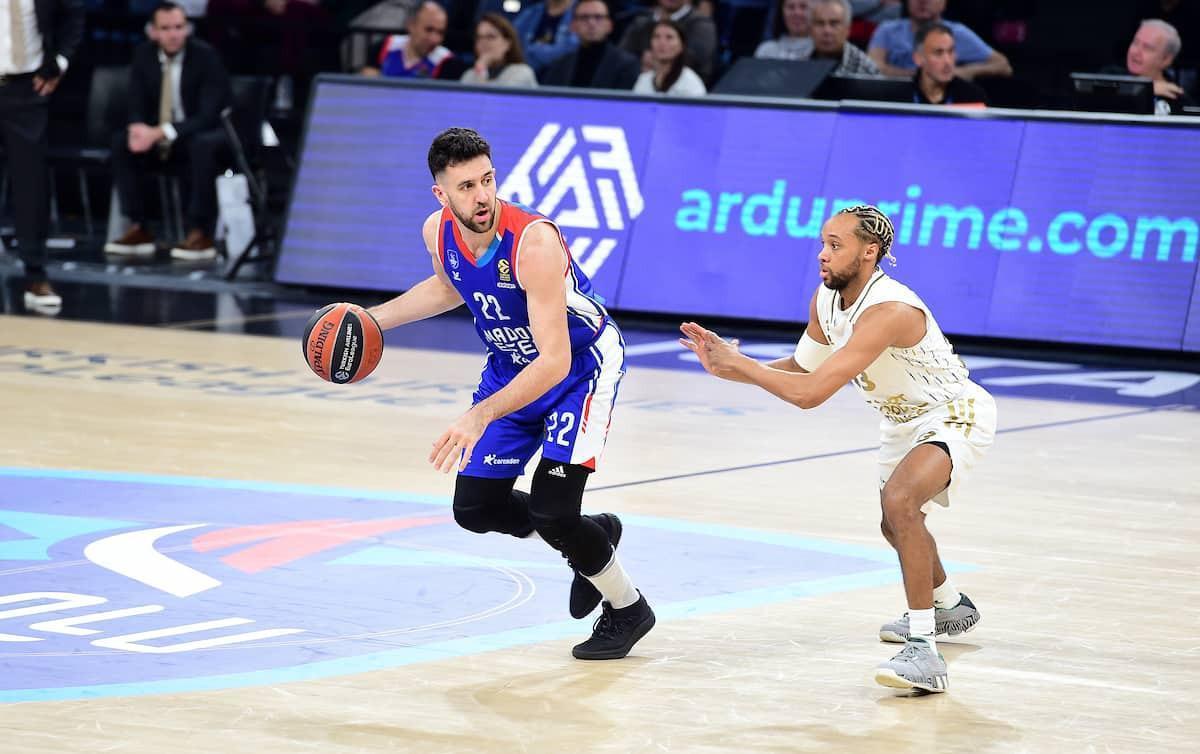 Anadolu Efes Türk Telekoma konuk oluyor