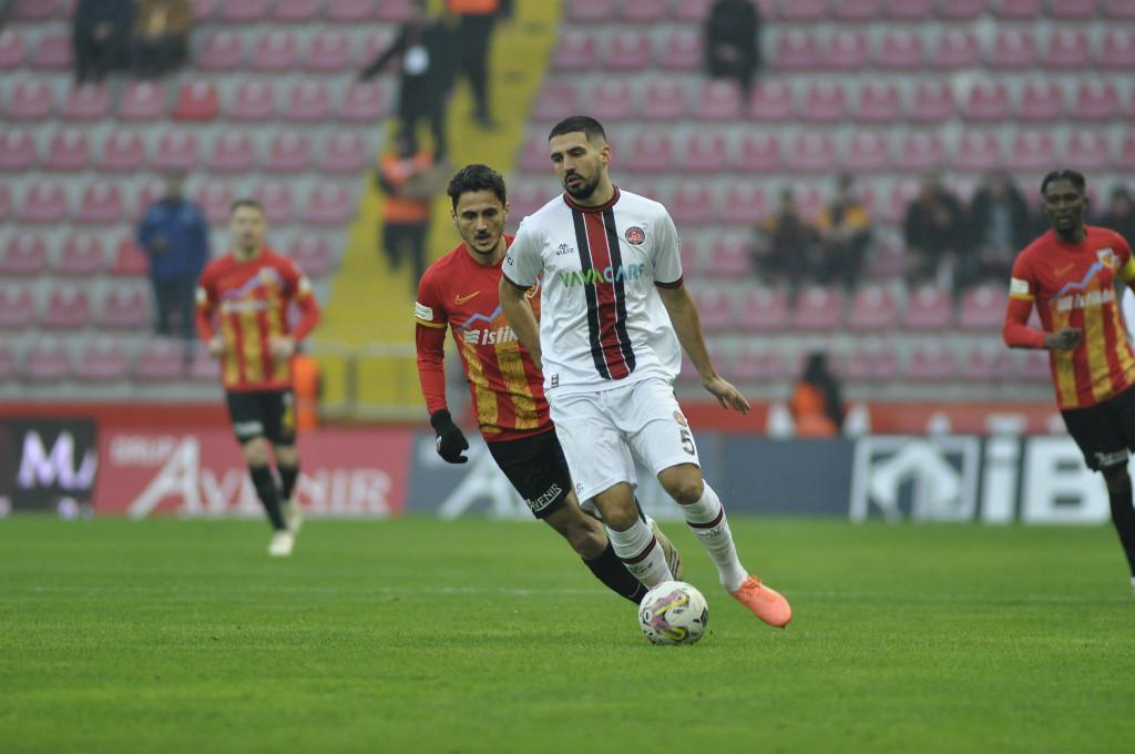 (ÖZET) Kayserispor - Fatih Karagümrük maç sonucu: 2-4
