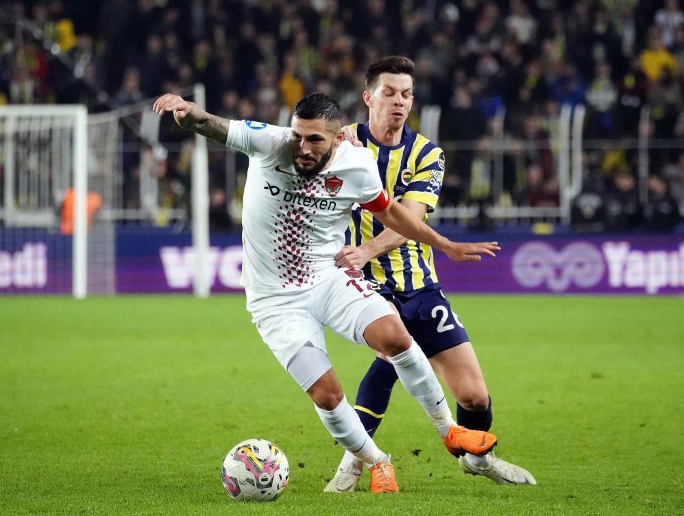 Spor yazarları Fenerbahçenin 4-0lık Hatayspor maçını yazdı Şoku atlattılar... Zirvenin en iddialısı