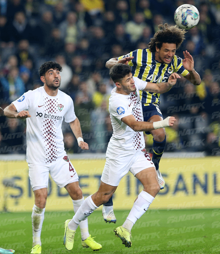 Fenerbahçeye Kadıköyde 12. adam resitali