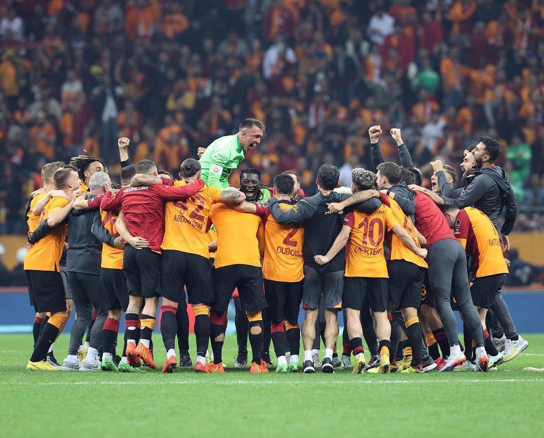 Kimse bu kadarını beklemiyordu Bambaşka bir Galatasaray...