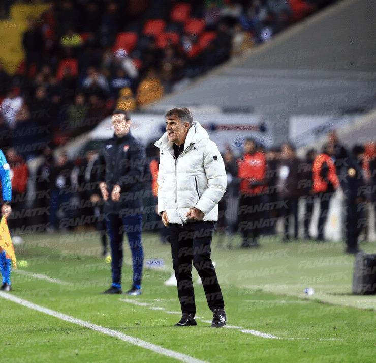 Gaziantep maçındaki puan kaybı sonrası sürpriz sözler Beşiktaş, Caner Erkini ciddi ciddi...