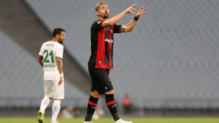 Gaziantep maçındaki puan kaybı sonrası sürpriz sözler Beşiktaş, Caner Erkini ciddi ciddi...