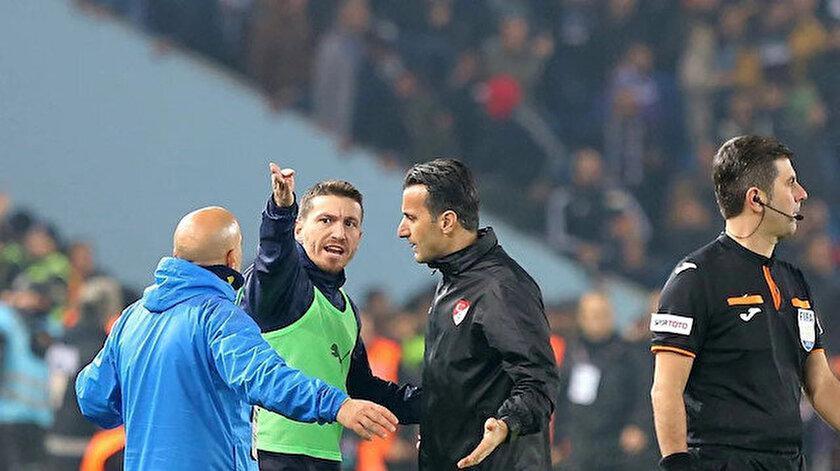 Trabzonspor - Fenerbahçe maçına damga vuran an Dakika 61, canlı yayında açıkladı