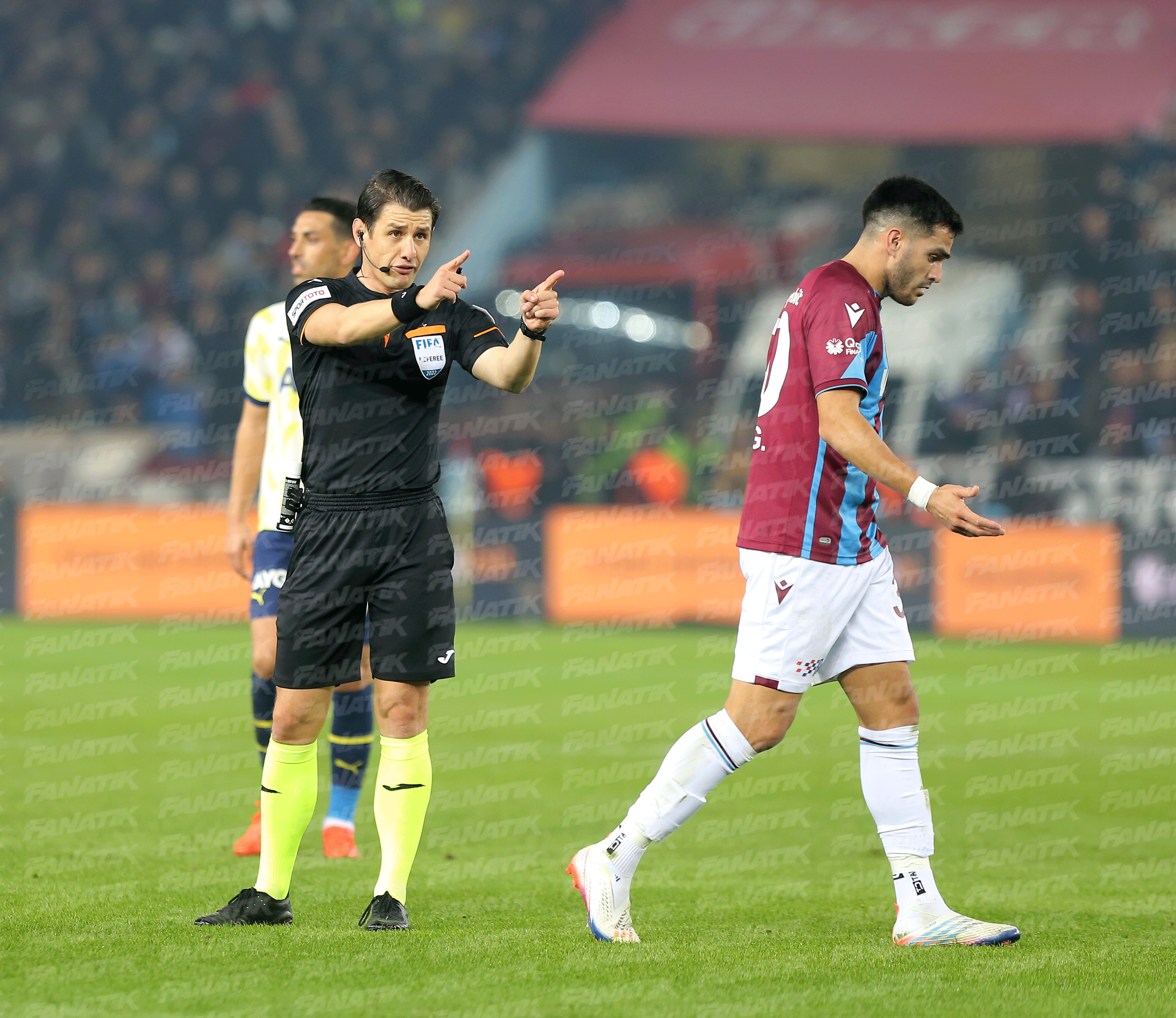 Trabzonspor - Fenerbahçe maçı sonrası ağır eleştiri Halil Umut Meler...