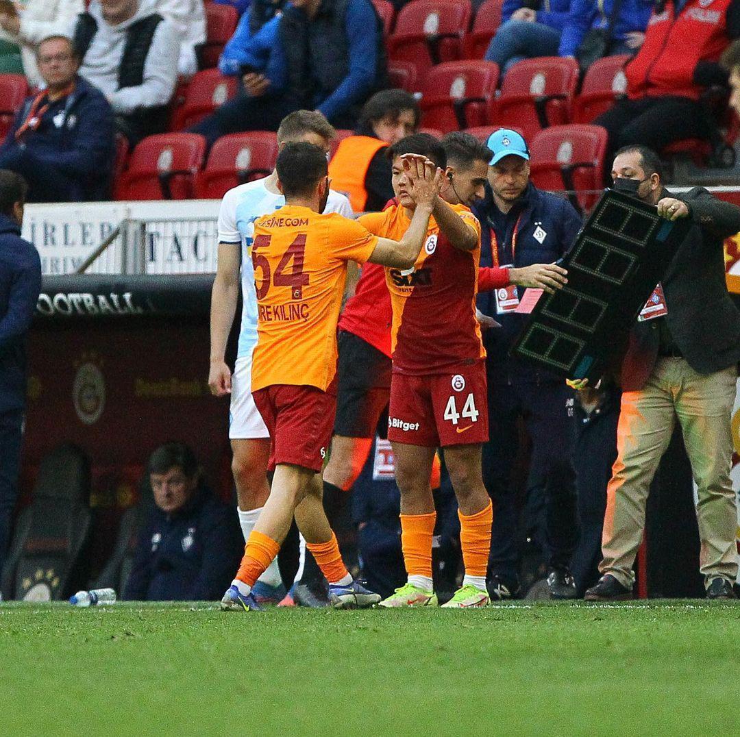 Galatasarayın yıldız adayı Beknaz Almazbekov hikayesini anlattı