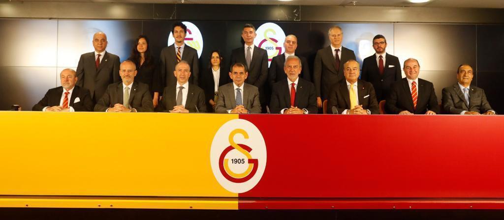 Galatasarayda görev değişimi