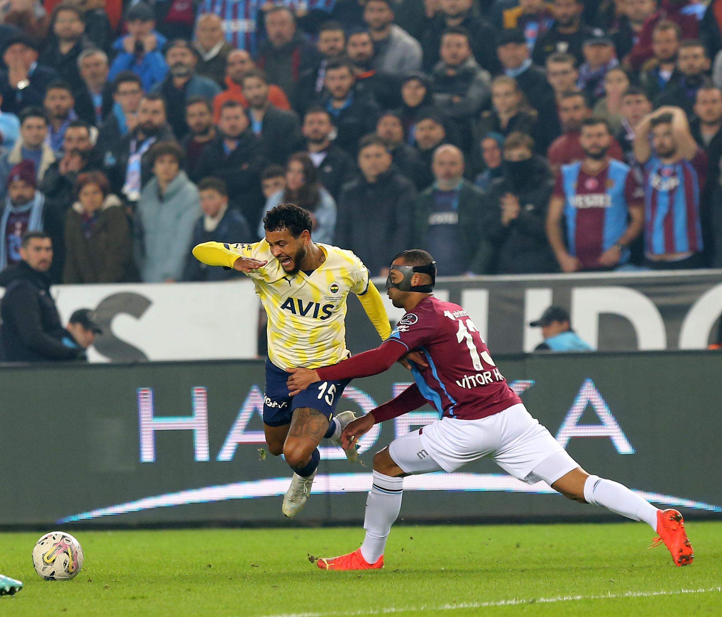 Akyazıda Maxi Gomez ve Trezeguetnin gecesi (ÖZET) Trabzonspor-Fenerbahçe maç sonucu: 2-0