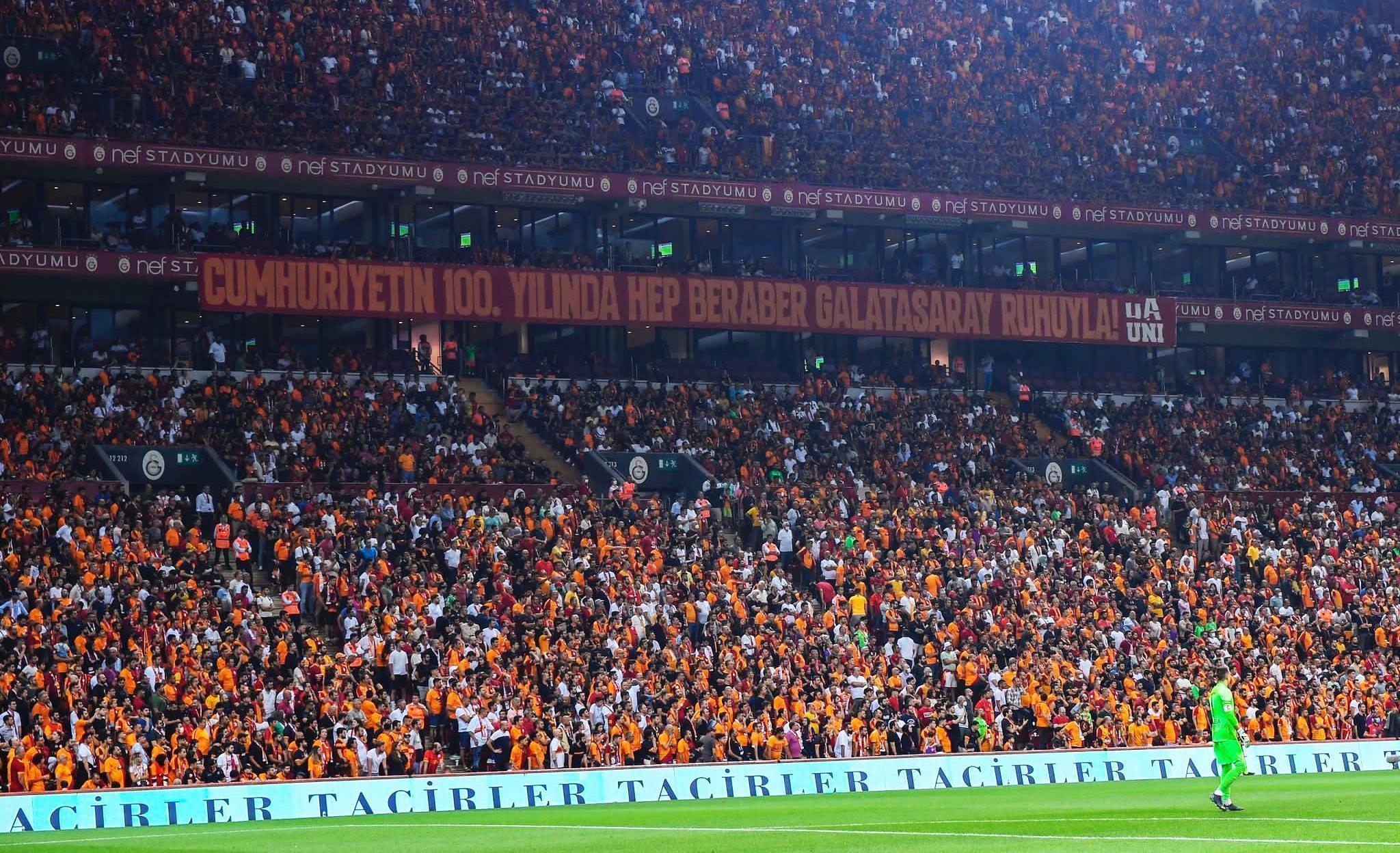 Galatasarayda sürpriz ayrılık Yerine gelecek isim belli