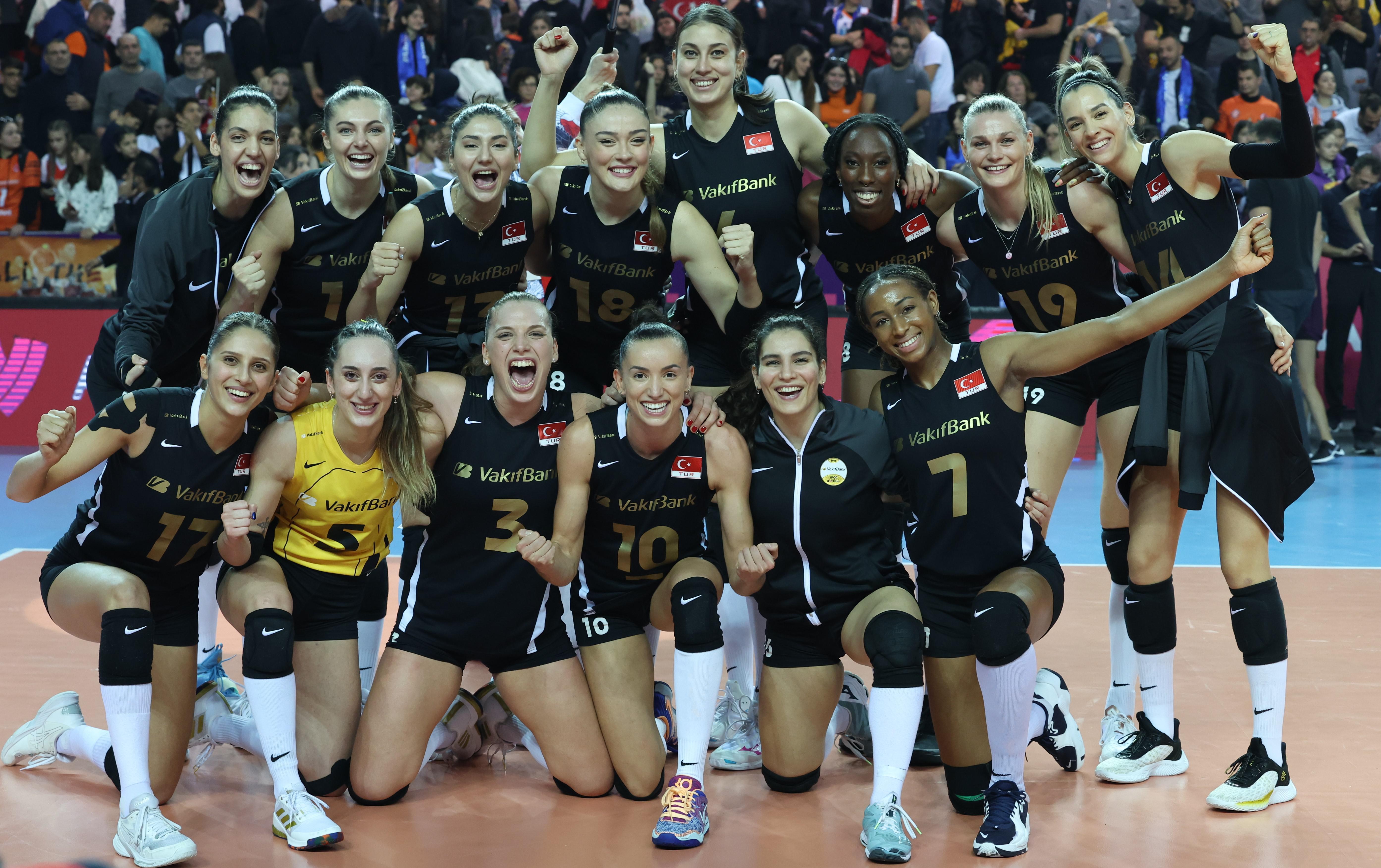 Eczacıbaşını deviren VakıfBank, Kulüpler Dünya Şampiyonasında finalde