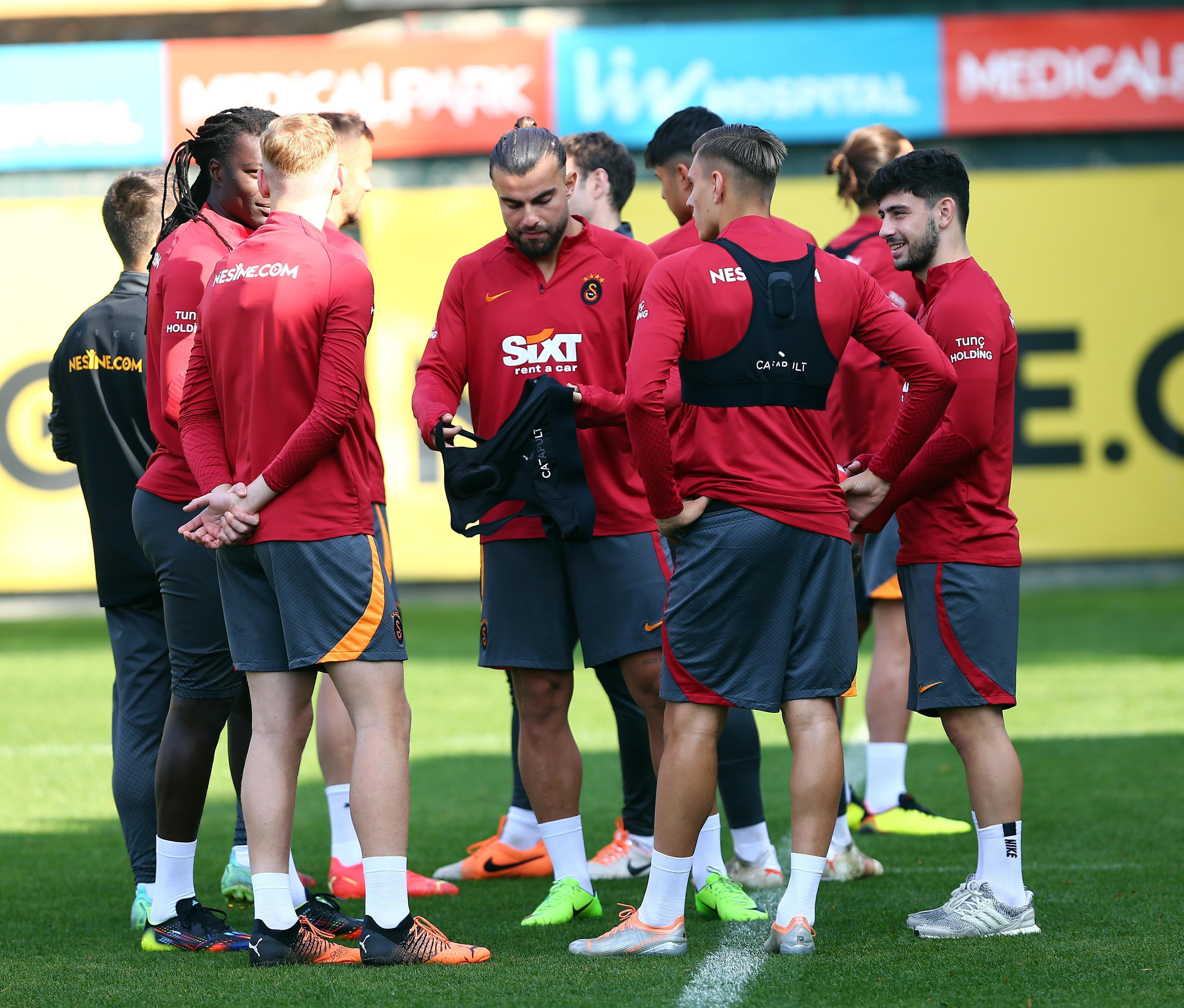 Galatasaray Başkanı Dursun Özbek, Divan Kurulunda konuştu