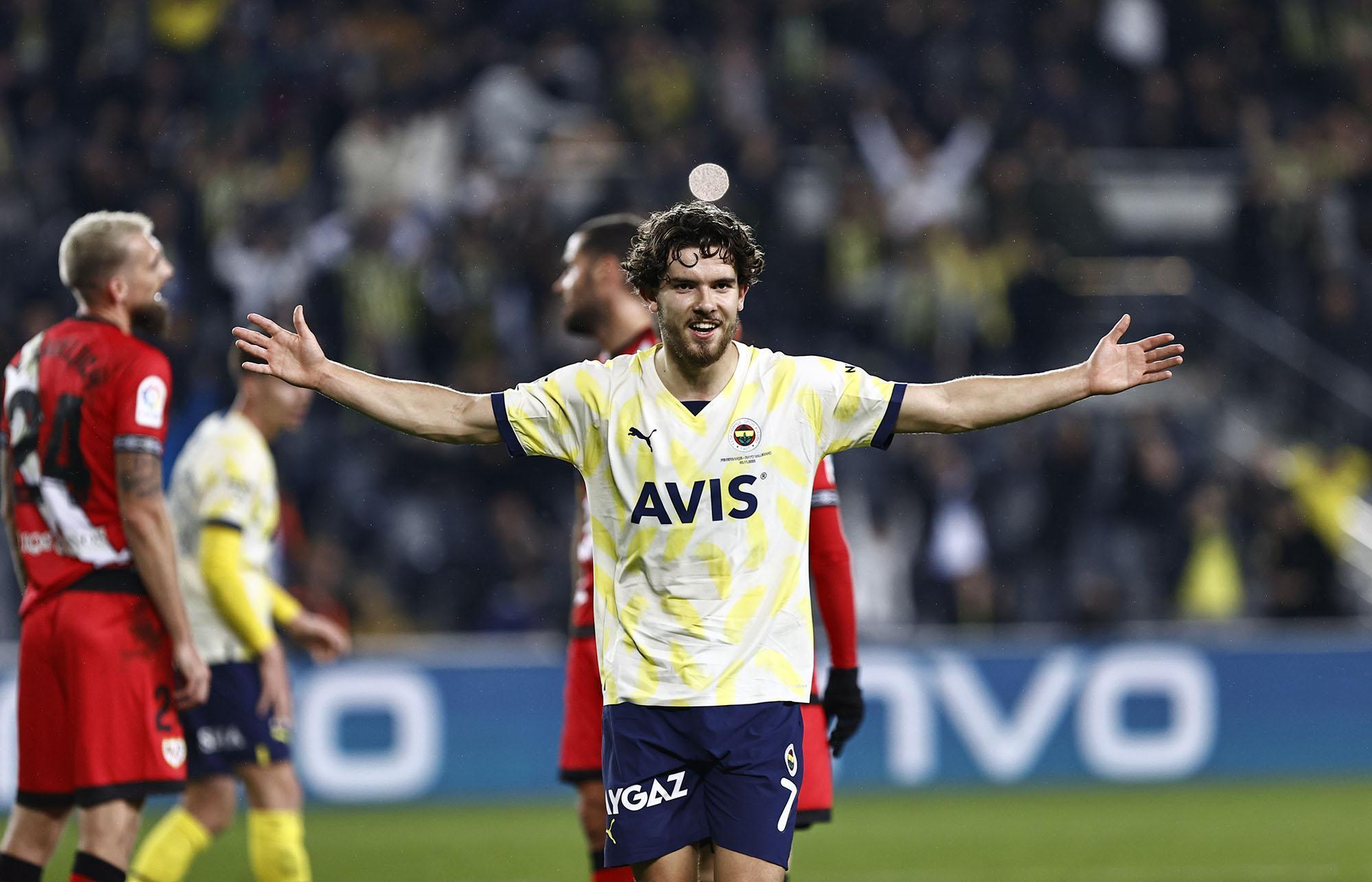 Fenerbahçeye Süper Ligden golcü Jorge Jesus çok beğeniyor