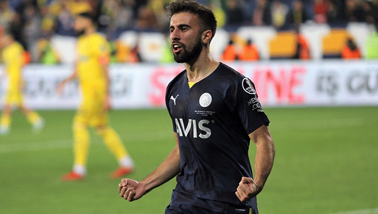Fenerbahçede transfer gelişmesi Jorge Jesus onay verdi Sola 21lik genç