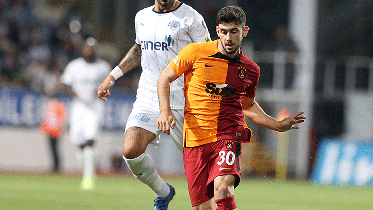 Galatasarayda son dakika Erden Timurdan transfer ve Icardi açıklaması