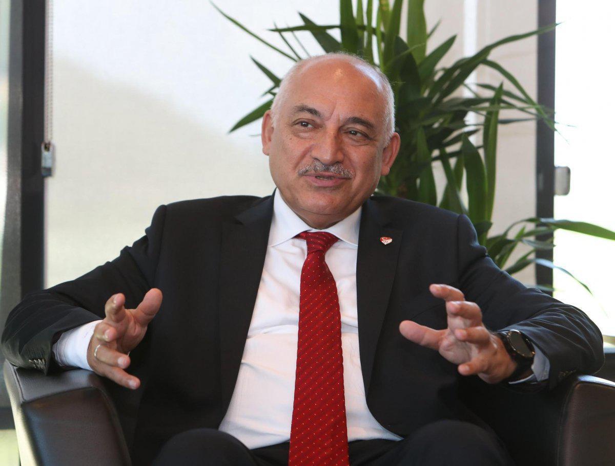 TFF Başkanı Mehmet Büyükekşi yeni kararları açıkladı ve müjdeyi verdi