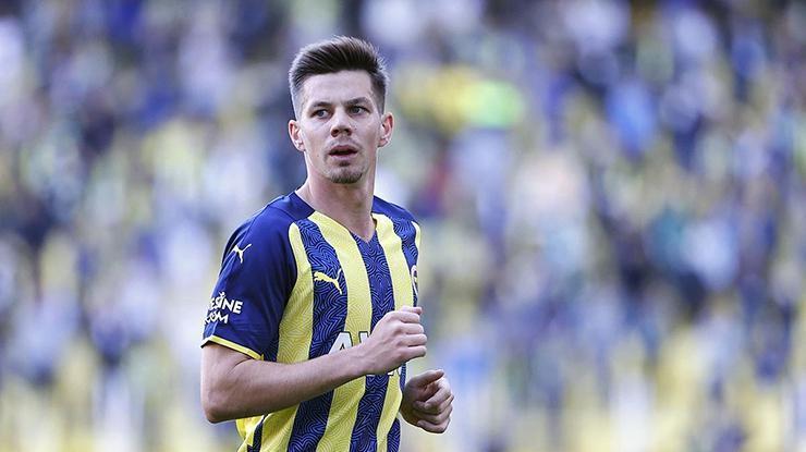 Fenerbahçeden Beşiktaşa transferi açıkladı