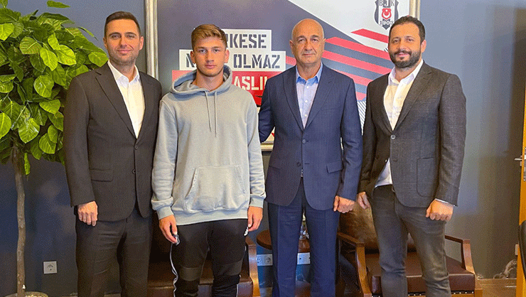 Beşiktaş yıldız oyuncunun transferi için pazarlıklara başladı