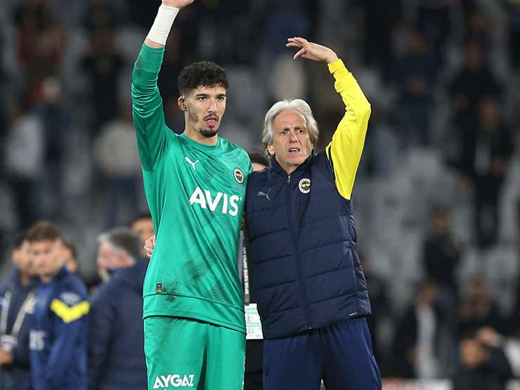 Fenerbahçede Altay Bayındır tehlikesi Bedavaya gidebilir