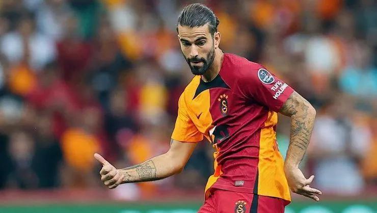 Galatasarayda ayrılık Transfer teklifi geldi