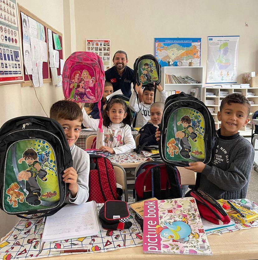 Fenerbahçe çocukları sevindirdi Müthiş bir sosyal sorumluluk projesi...