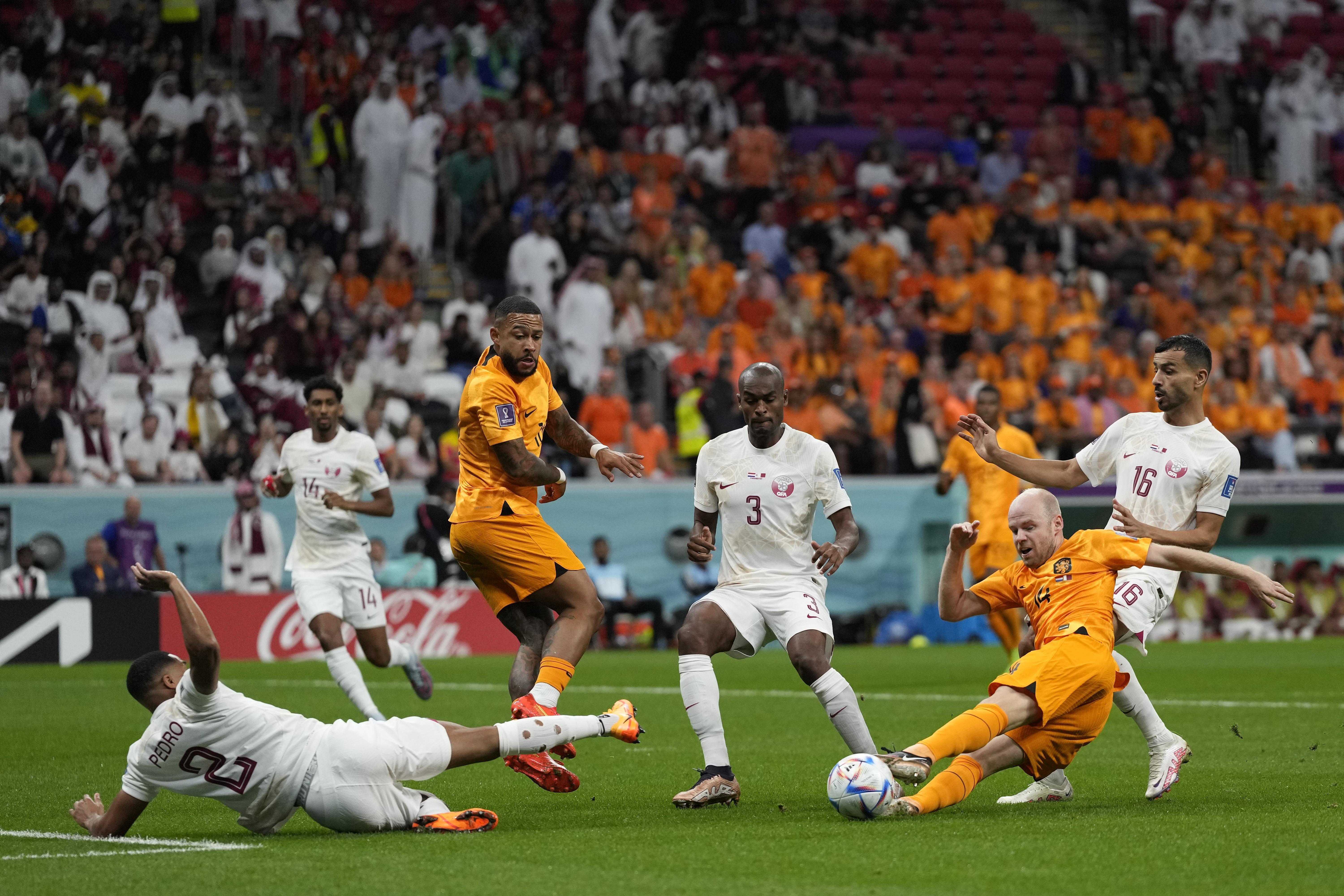 Dünya Kupası A Grubunda sürpriz yok (ÖZET) Hollanda-Katar maç sonucu: 2-0