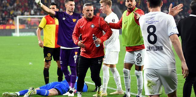 İzmirdeki skandal görüntüler sonrası dünya şok oldu Futbol haydudu