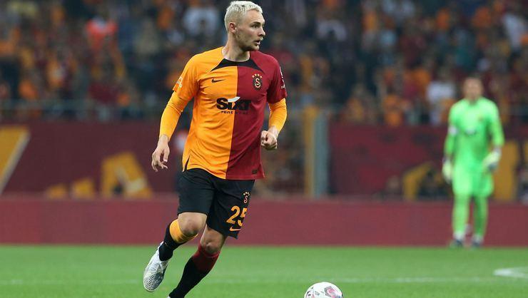 Galatasaray dev transferi bitiriyor Bafetimbi Gomis devrede...