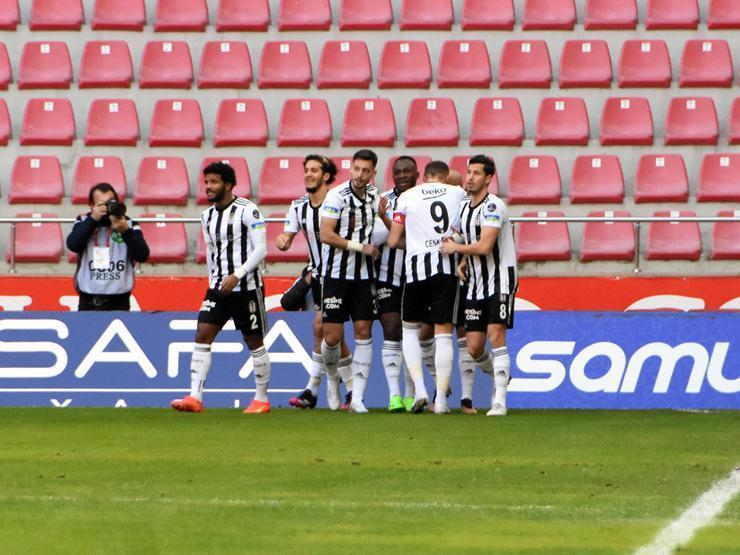 Şenol Güneş, Valentin Rosier için kararını verdi