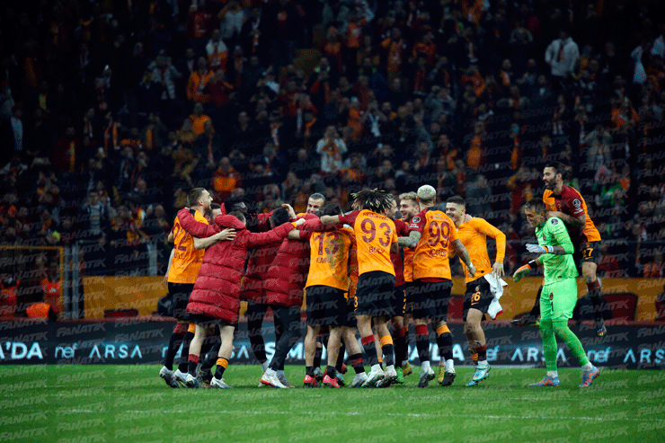 Galatasaray 12den vurdu