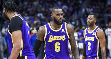 NBA'de LA Lakers, LeBron'un oyundan atıldığı Detroit Pistons maçını kazandı