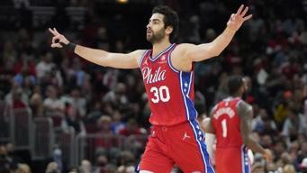 Chicago'yu mağlup eden Philadelphia'da Furkan Korkmaz'dan sezonun en yüksek sayısı