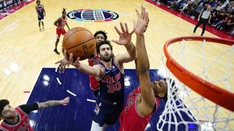 Furkan Korkmaz'lı Philadelphia, Chicago'yu iç sahada mağlup etti
