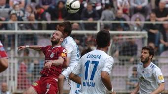 Kartal arayı kapatıyor: 1-0