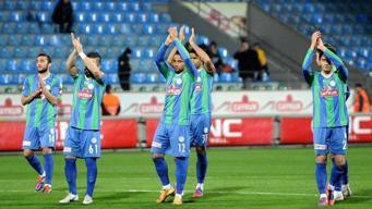 Çaykur Rize zirve aşkına: 3-0