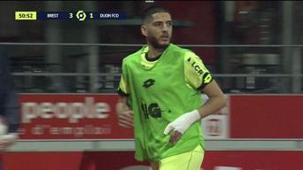 Yassine Benzia 4 parmakla aylar sonra sahada!