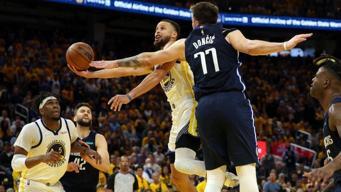 Golden State, Dallas karşısında 2-0'ı yakaladı