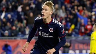 Adam Buksa transferinde Beşiktaş'a şok! Formayla poz verdi...