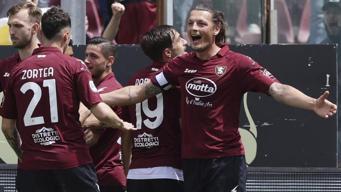 Transfer haberi: Beşiktaş'ın ilgilendiği Milan Djuric, Verona yolunda