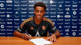 Leeds United, RB Leipzig'den Tyler Adams'ı renklerine bağladı