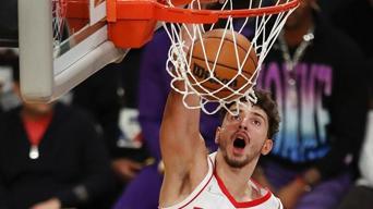 Alperen'in 14 sayısı mağlubiyeti önleyemedi